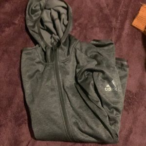 Selling clothes to make room in closet. Clothes in great condition